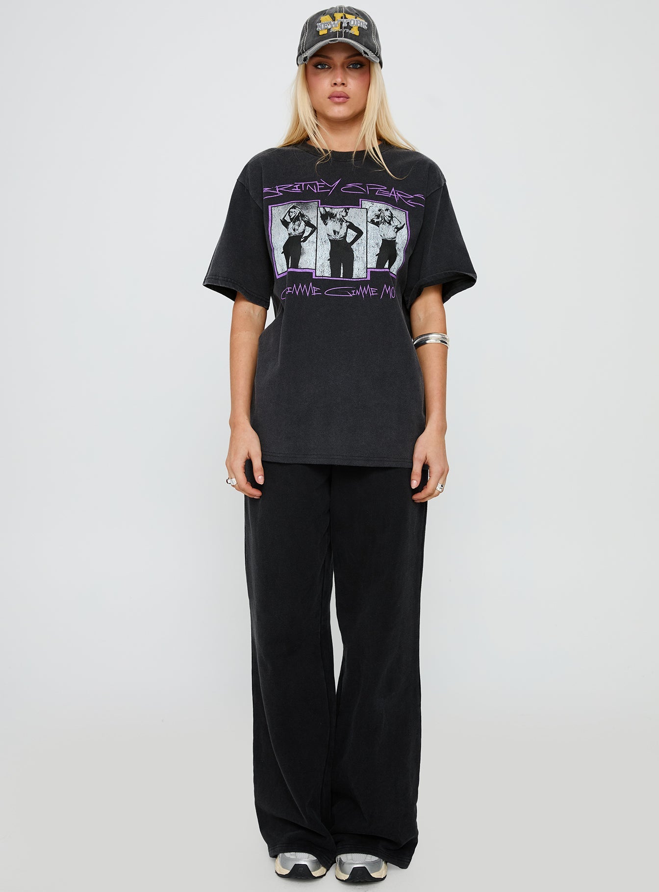 Gimme More Oversized Graphic Top Washed Black